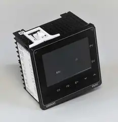 Image of the product E5AC-QR4A5M-009