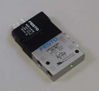 Image of the product CPE10-M1BH-3GL-M7