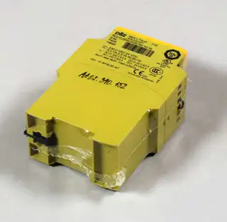 Image of the product PNOZ X3 230VAC 24VDC 3N/O 1N/C 1SO
