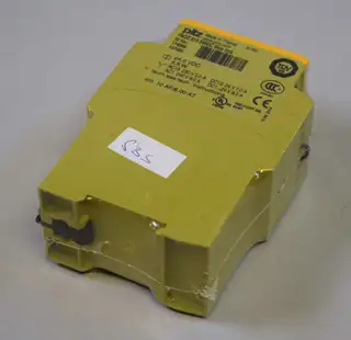 Image of the product PNOZ X13 24VDC 5n/o 1n/c