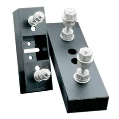 Mersen P243C Fuse Bases 1000V 35 - 200A Semiconductor 1-pole 1/4-20 Stud — Accesorios generales