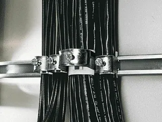 Rittal DK 7097.220 Cable clip for C-rail, combination rail — Akcesoria ogólne
