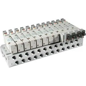 SMC SS5Y7-20-02-00F-Q SS5Y7, 7000 Series, Bar Stock Manifold, Individual Wiring, SS5Y7-20-02-00F-Q — Blocchi valvole e collettori