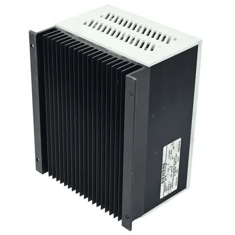 Siemens 6SE2001-1AA00 SIMOVERT P Transistor Pulse Converter — VFDs & Frequency Converters