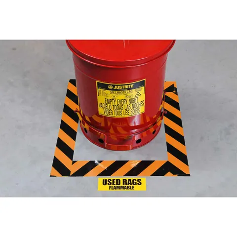 Brady Corporation 132433 Polyester Floor Marking Tape Roll with Diagonal Stripes, Black on Orange — Akcesoria ogólne